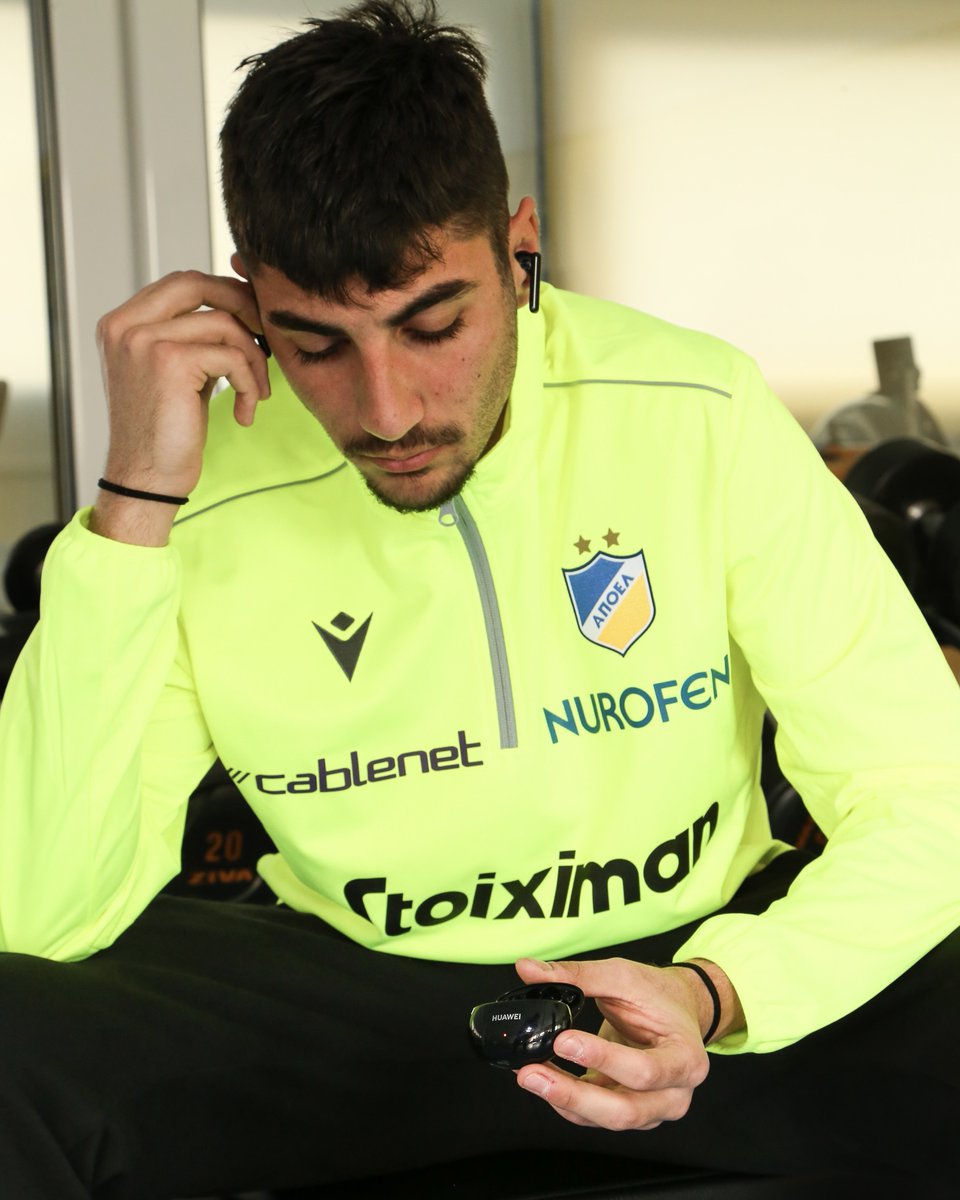 apoelfcofficial's tweet photo. Τα νέα 𝗛𝗨𝗔𝗪𝗘𝗜 𝗙𝗿𝗲𝗲𝗯𝘂𝗱𝘀 𝟰𝗶 σου χαρίζουν την απόλυτη εμπειρία True Wireless Stereo για κρυστάλλινο ήχο και έρχονται εξοπλισμένα με 10 ώρες συνεχούς Playback και Active Noise Cancellation!!
#Huawei #Freebuds4i #BornForFreedom #ActiveNoiseCancellation https://t.co/zDDWAwbhJ9