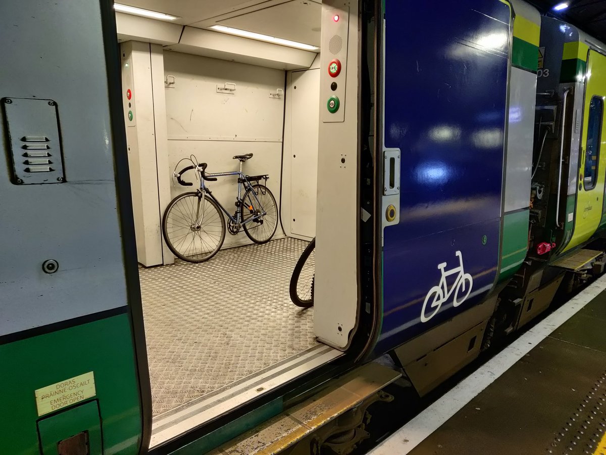 Pidge's tweet photo. SAFE TRAVELS FRIEND
If you didn't know, bikes travel free on Irish Rail services!
Anytime on InterCity, off-peak only on DART/commuter.
Sometimes they get their own carriage, sometimes in the passenger carriage. Can get full, so best to book!
Details: https://t.co/tl94S2Gqb2 https://t.co/IApOxPsruv