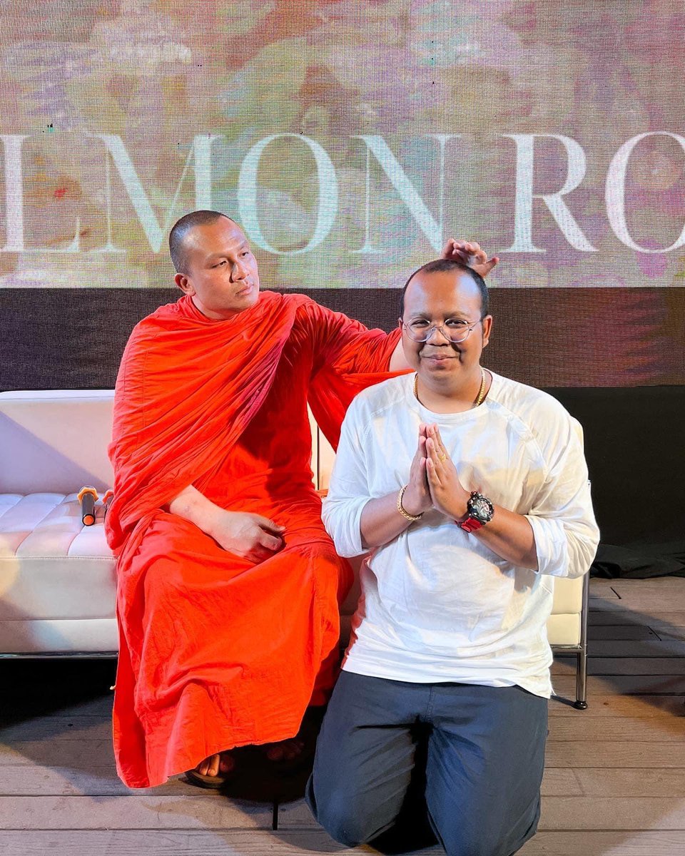 ntpmkk's tweet photo. พระดีๆ มีความรู้ความสามารถมึงก็บีบให้เขาสึก ส่วนพระเหี้ยๆ ทำไมพวกมึงไม่จับสึกวะอีสำนักพุทธ เสียดายท่านมหาสมปองกับมหาไพรวัลย์มาก
ปล.มหาสมปอง จบ ป.ธ.7 ส่วนมหาไพรวัลย์จบ ป.ธ.9(นาคหลวง ปี2555)
#พระมหาสมปอง #ทิดไพรวัลย์ https://t.co/1fe5fr8wzB