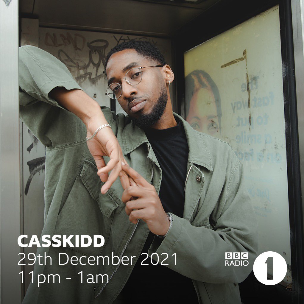 CassKidd's tweet photo. A different type of radio day from me, to you at 11PM (GMT). 

Sharing the stage with my peoples @producerSX &amp; @rowjayCOB tonight for @BBCR1!

📡 https://t.co/W01R41G06Z https://t.co/K6MW93sgot