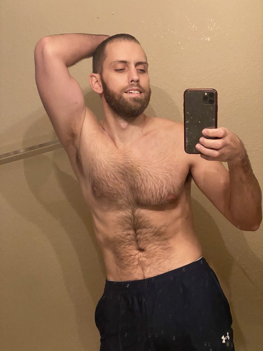 FunMrSmithSFW's tweet photo. Need a shower buddy… Who wanna help get my back👀 https://t.co/sBwT6MhUe9