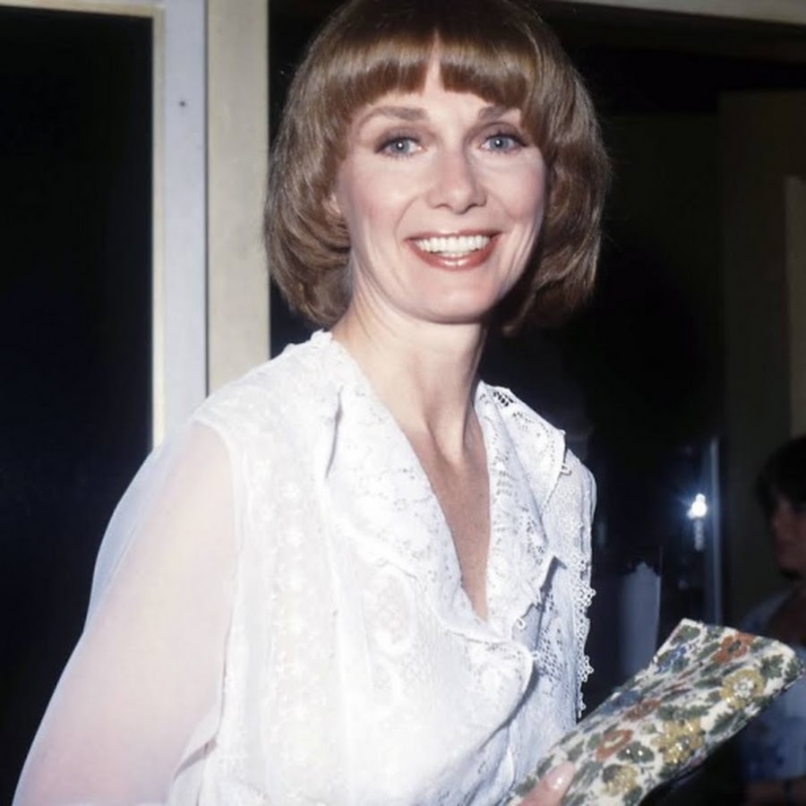 NLCarolynMuse's tweet photo. A #HappyBirthday to film/stage/television actress Inga Swenson (89). @SilverAgeTV #TheFirstGentleman #TheDefenders #AdviseandConsent #TheMiracleWorker #Bonanza #110intheShade #BakerStreet #Soap #Benson #NorthandSouth https://t.co/QPRAiQ5wPP