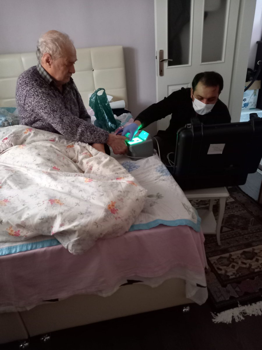 Müdürlüğümüze gelemeyecek durumda olan amcamızın evine gidilerek kayıp kimlik kartı başvurusu alınmıştır. #HayatınızınHerAnında 
<a href="/sefikaygol/">Şefik AYGÖL</a> <a href="/naifyavuz/">Naif Yavuz</a> <a href="/sakippehlivan/">SAKİP PEHLİVANOĞLU</a>