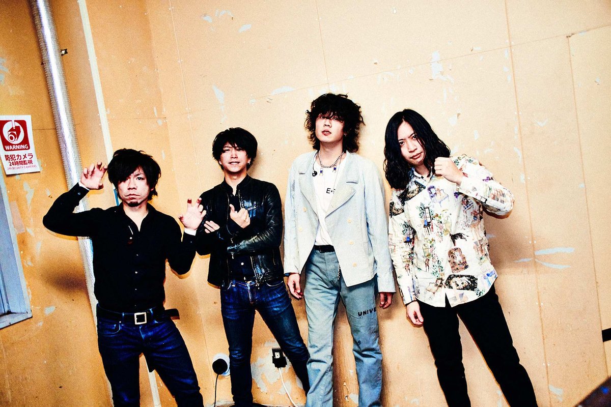 sensajp's tweet photo. 【#ライブレポート】
『A Dream Of Dreams』圧巻のフィナーレ！──LAMP IN TERRENという光が照らした未来

🔗https://t.co/Mnbhatvq4y

#LAMPINTERREN #テレン #ライブレポ #SENSA https://t.co/THXJhfKDMP