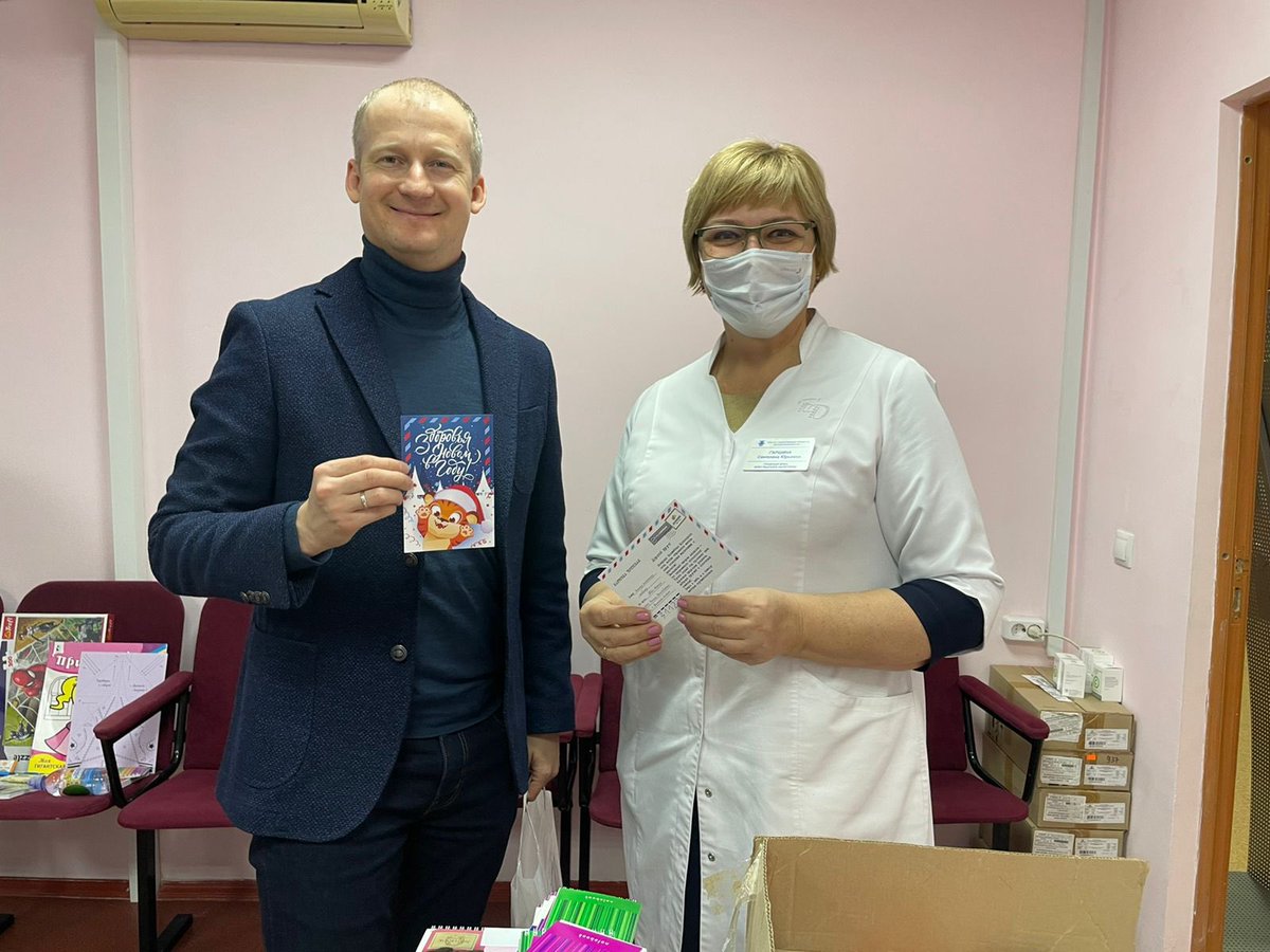 SeregaChirkov's tweet photo. Мы готовы на все 💯!Подарки,ёлочка,актеры и фейерверк!Праздник не просто стучит в 🚪,🐎 мчится на всех парах,врываясь в нашу сказку! 
🎄Предновогодняя суета🎄
Планируем и готовимся, как всегда,СЕРЬЕЗНО😎.
В 10й раз,как в первый.❄❄❄

#тольятти #НашеВремя #ВсёвНашихРуках #тлт https://t.co/7bM1CyEYBx