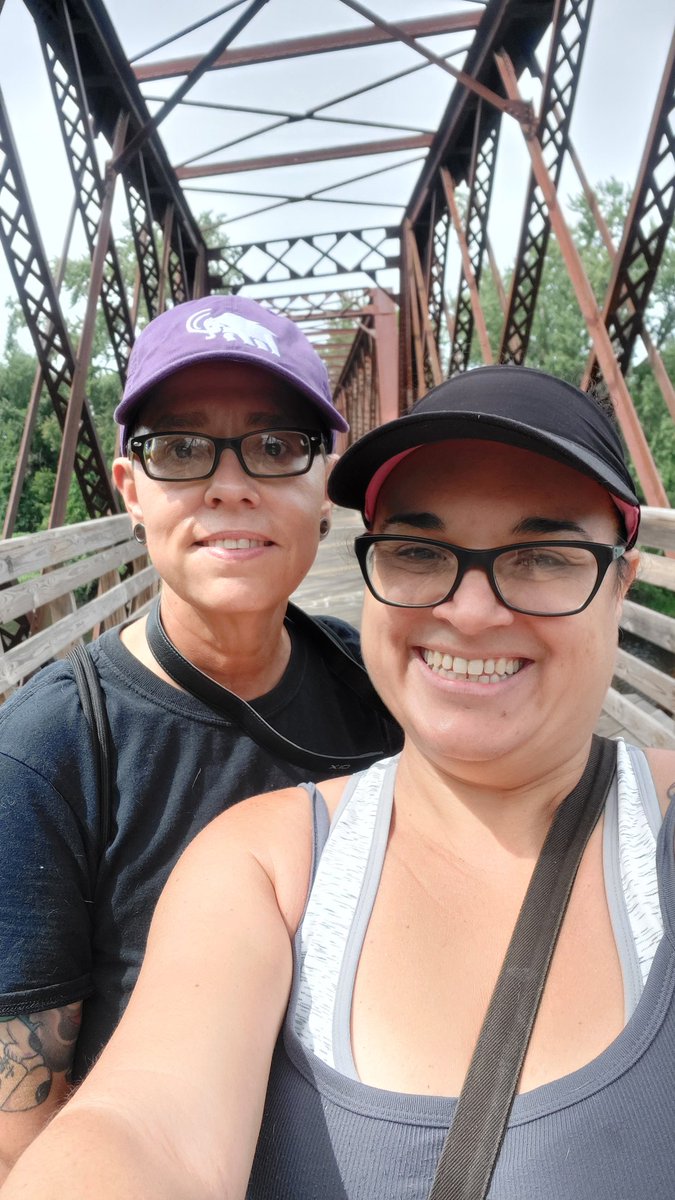 eatsleeprvrpt's tweet photo. We LOVED the #hike on the #NorwottuckRailTrail. The trail was beautiful & everyone we passed was extremely pleasant. If we lived in the area, I'm confident we'd frequently get our steps in here.
#rvlife #truckbedcamping #roadtrip #northhamptonma #hikingwithdogs #gettingourstepsin https://t.co/vSdYzHqGAR