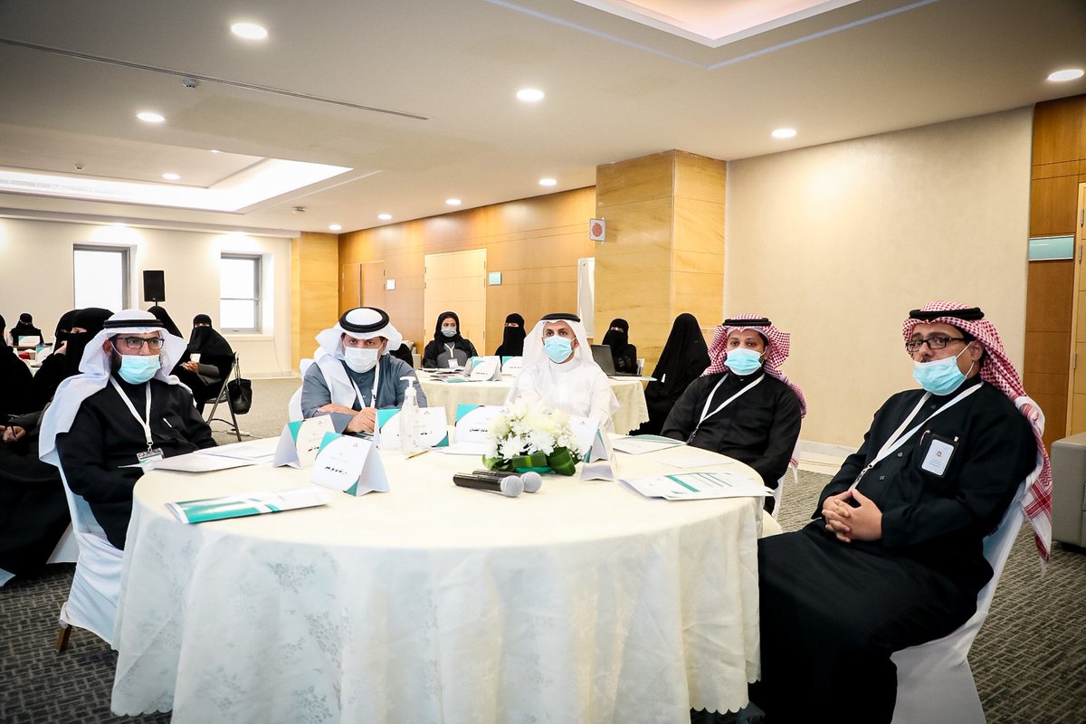 #وزارة_التعليم تنظّم ورشة عمل عن المراكز العلمية، ودورها في تطوير مهارات الطلاب والطالبات، والمساهمة في رفع نواتج التعلّم.
moe.gov.sa/ar/mediacenter…