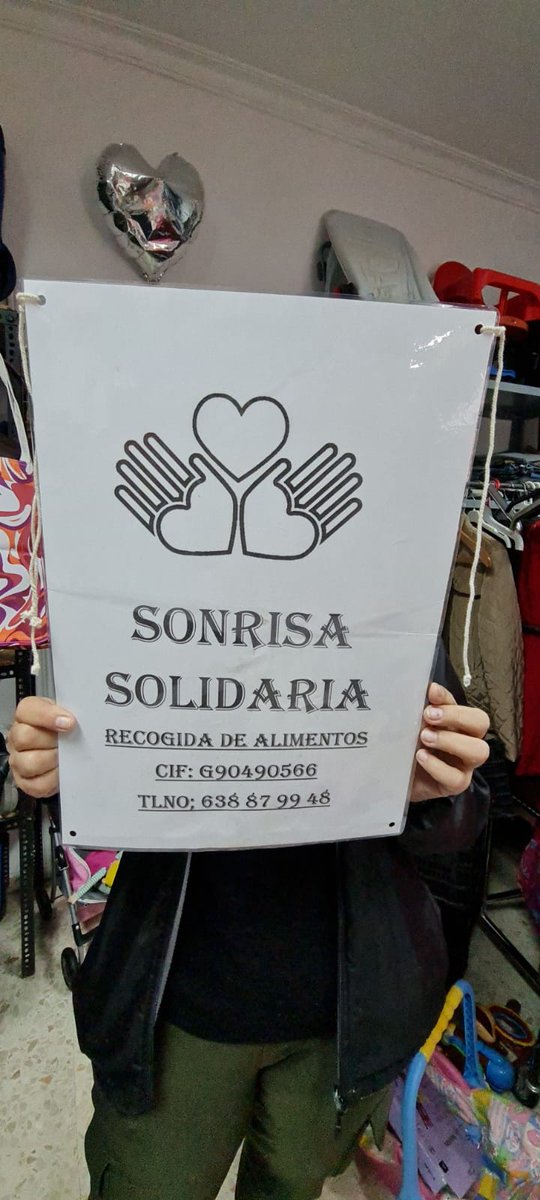 birisoficial's tweet photo. Una vez concluida la recogida solidaria de juguetes, hemos hecho entrega de los mismos a la asociación Sonrisa Solidaria.

¡Muchas gracias a todos los que habéis aportado! Y si aún queréis ayudar, podéis poneros en contacto directamente con ellos. https://t.co/10csjv53zq