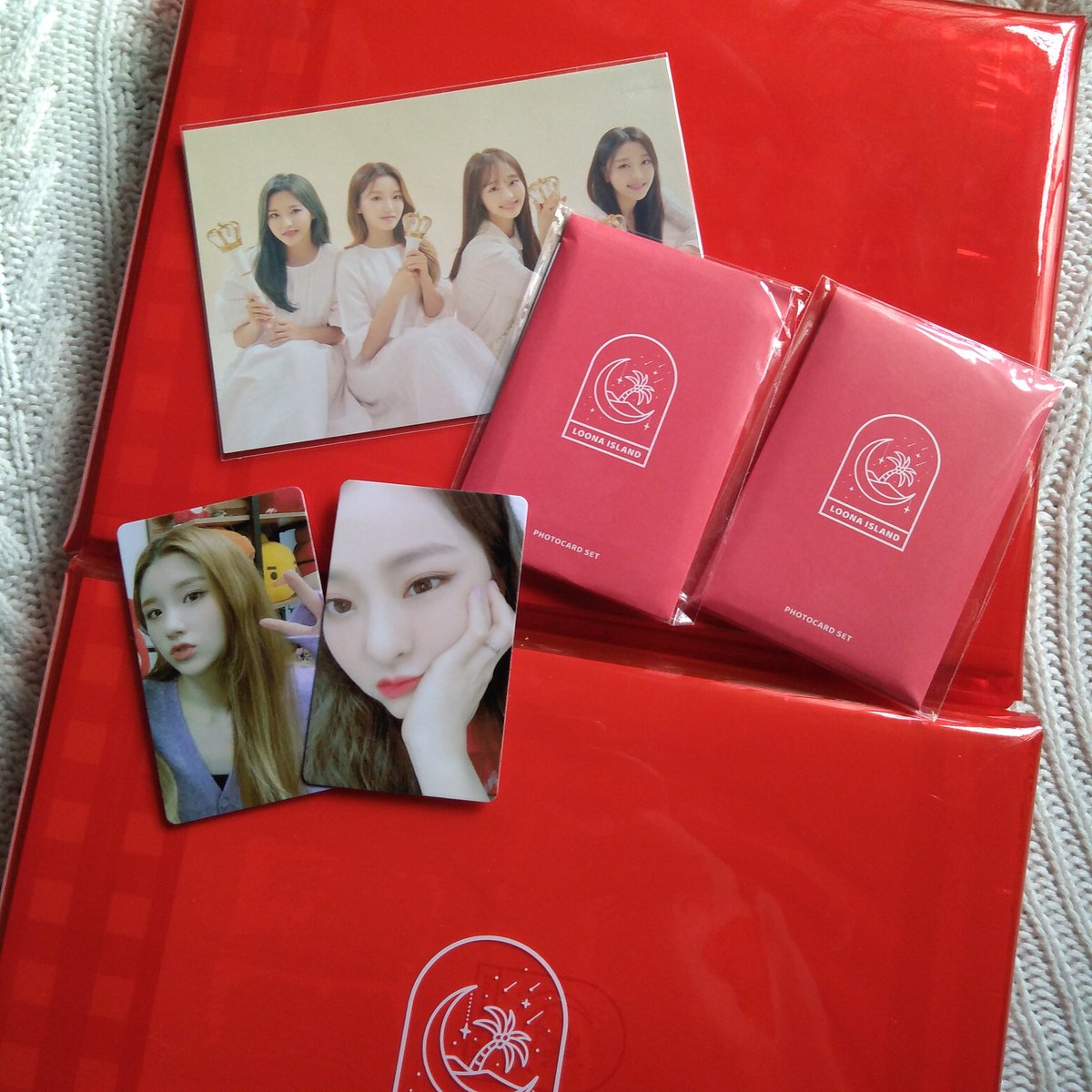 hyejuscart's tweet photo. 🌼 #LLPH_LOVEDBACK

sumpack sets and yyxy postcard have arrived na. thank you @LOVELUCK_PH 😊 https://t.co/FppJ3ubR64