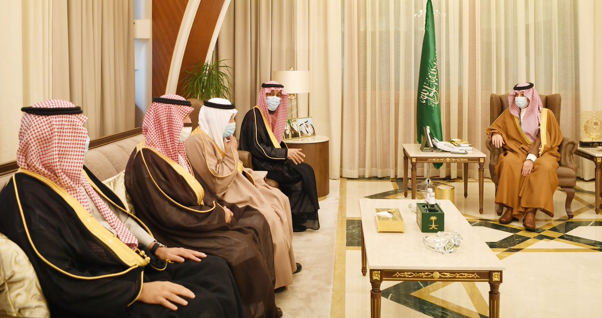 emara_sharqia's tweet photo. كما بارك سموه توقيع اتفاقية بين الإمارة والجمعية السعودية للإعاقة السمعية حيث وقع عن الإمارة سعادة وكيل الإمارة د.خالد بن محمد البتال وعن الجمعية أ. علي الحلافي.

ونصت الاتفاقية على التعاون بين الإمارة والجمعية لتوفير مترجمين للغة الإشارة لتسهيل تعاملات ذوي الإعاقة السمعية. https://t.co/39vgODPoag