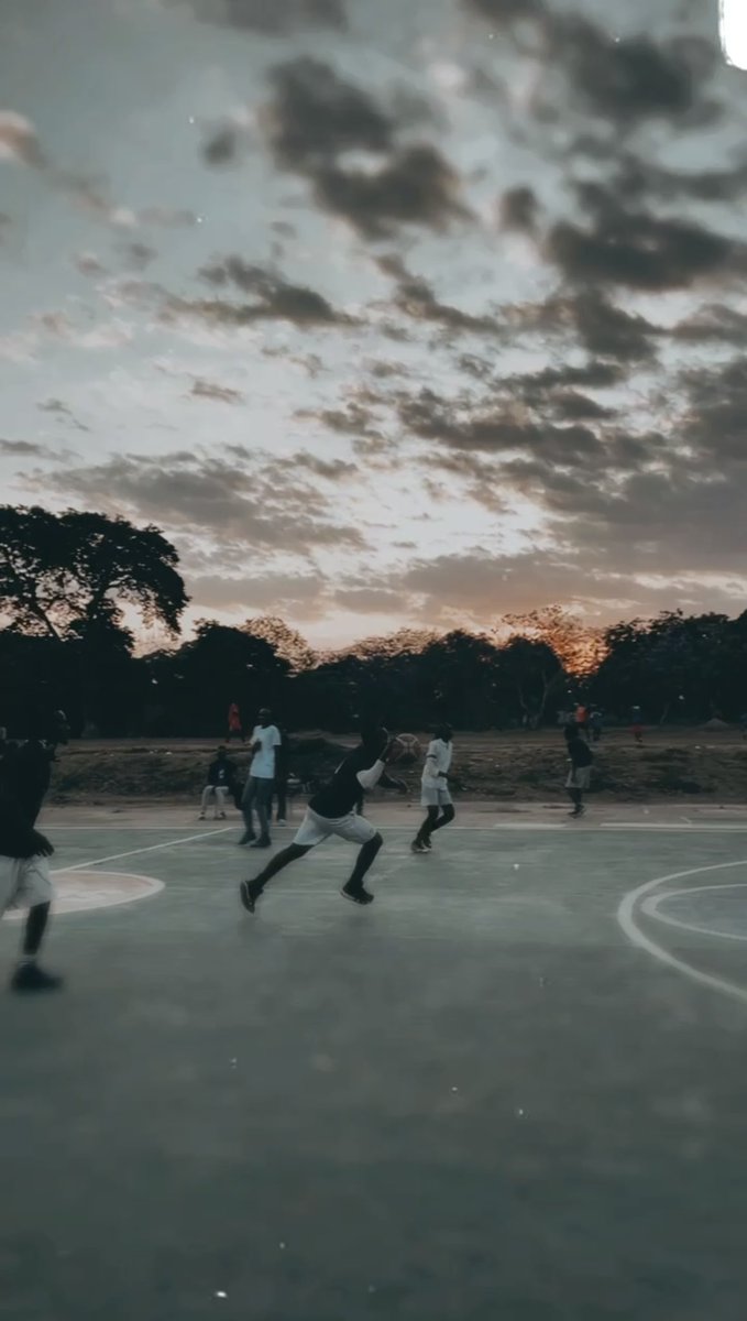 timz_art's tweet photo. Sport Thread
.
.
.
#timz_art #ArtistOnTwitter #pichazasimu #sports #photographer https://t.co/HvB01o9BmP