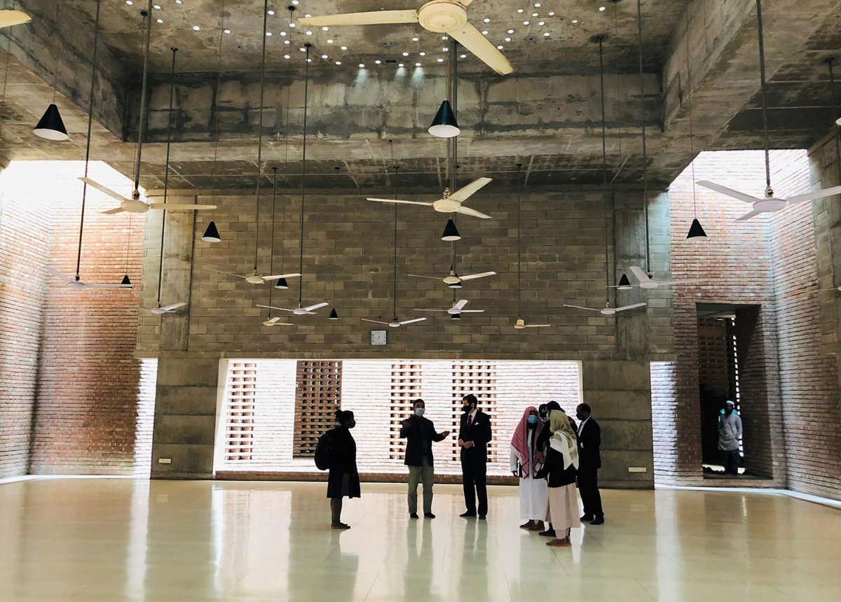 Today, I had the privilege and pleasure of visiting the Bait Ur Rouf Mosque, winner of the Aga Khan Award for Architecture. Many thanks to architects Sarina Khan and Mosleh Uddin for a tour of this uniquely beautiful place of worship.