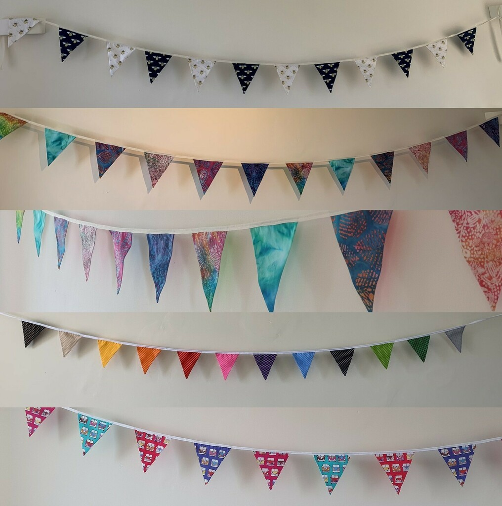 BeautyOlivias's tweet photo. Extra Long Large Flag Garden Bunting - 25+Mtrs
OLIVIAS BEAUTY & CRAFTS - Come and check out our range of hand made craft and beauty products all available from our Etsy store - https://t.co/w9iRrm1oP4
#HalloweenFlags #PolkaDotsShiny #BuntingFlags #Ga… https://t.co/a9NFltSeHE https://t.co/4O2ccyNjMZ