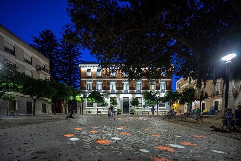 SignifyEspana's tweet photo. Renovamos el alumbrado público y ornamental del centro histórico de #Jerez 💡👇
La ciudad andaluza apostó por la #IluminaciónConectada, a través de #InteractCity, para dar vida a sus espacios públicos.
Descubre los detalles en el siguiente enlace ➡ https://t.co/GMOcv9LS8T https://t.co/y9LUM5P83g