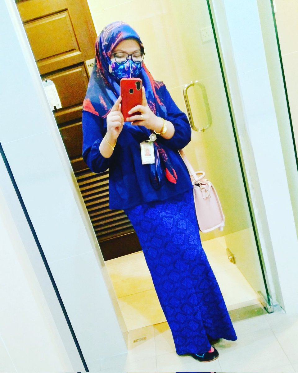 Cikzacom's tweet photo. 29 Disember 2021
Finally Cikza archeive 1 whistlist nak capai berat bawah 70kg untuk tahun 2021. Berat asal 80kg awal tahun haritu. Now dah dapat turun 67kg (13kg) Dalam masa 8 bulan tanpa supplement kurus tau.
Tahun depan mula start TTC 🤰🤰 Doakan ya!
#cikzacom #SLEFighter https://t.co/H19E1HPJzd