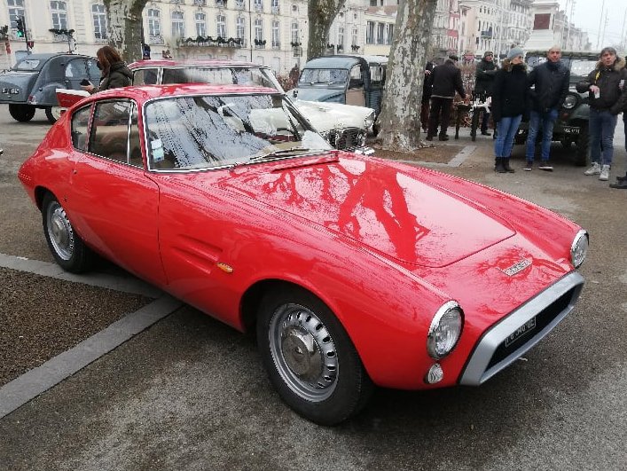Fiat Fan Club Fiat 1500 Coupe Ghia Fiat T Co 1kr8esault Twitter