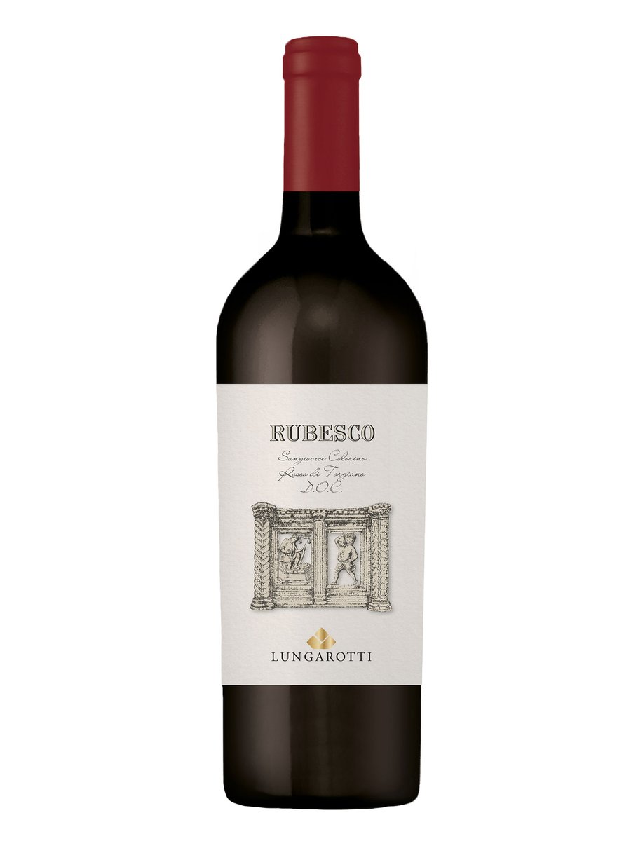 WineNewsIt's tweet photo. A #cena il #Torgiano Ross #Rubesco 2019 @lungarottiwine che profuma di frutti di bosco, viola, pepe e grafite. Sorso delizioso, tendenzialmente fresco, dal fruttato succoso e tannico quanto basta, con un finale quasi piccante, https://t.co/o3gKcBIBrT https://t.co/kNdivl8GWv