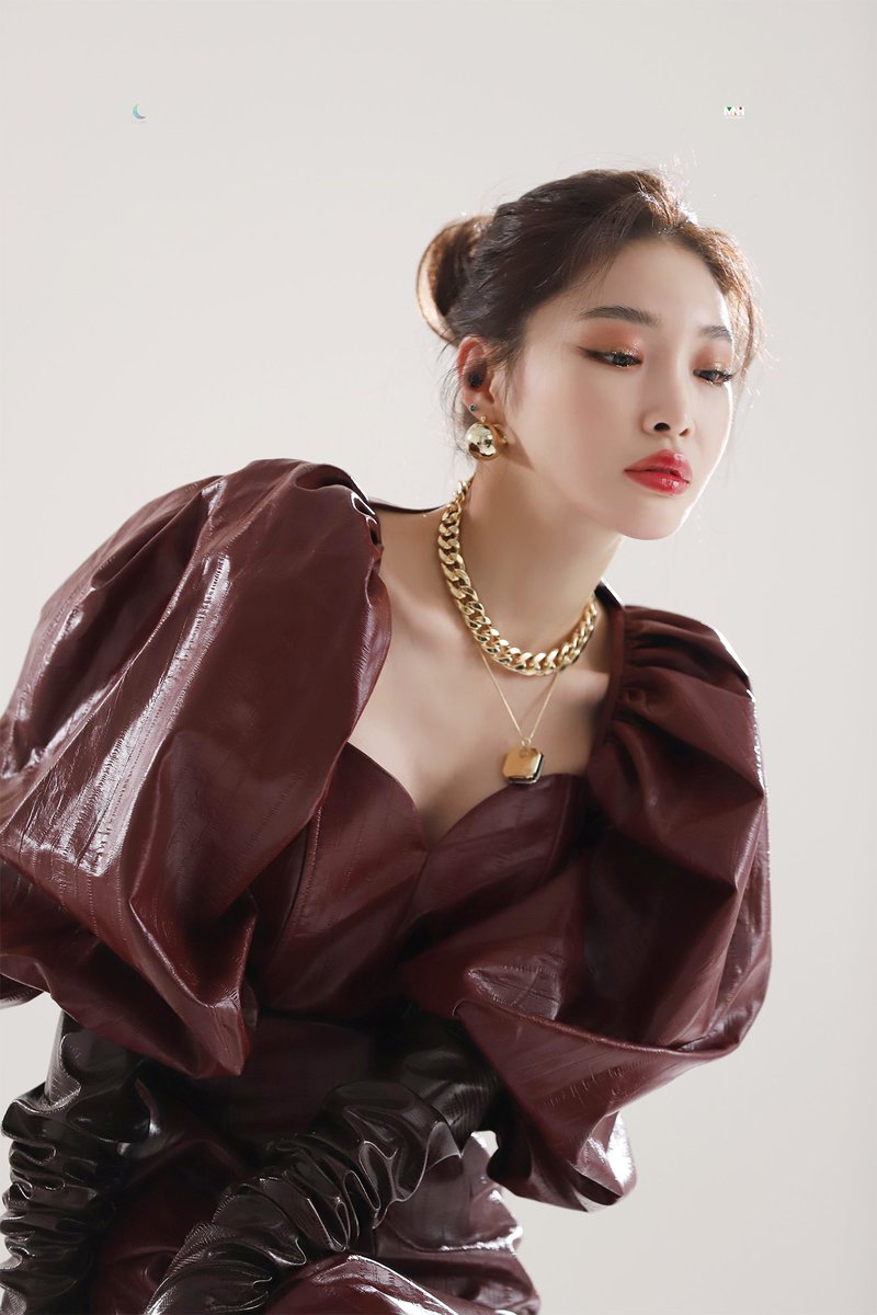 EVERYDAYCHUNGHA tweet media