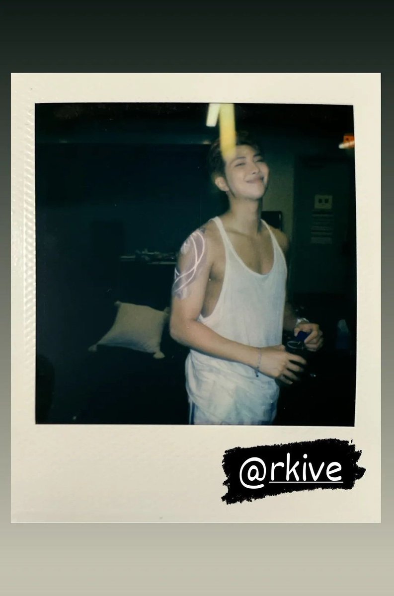 Я смотрю на это плечо и вот не дай бог у него проблемы с плечом