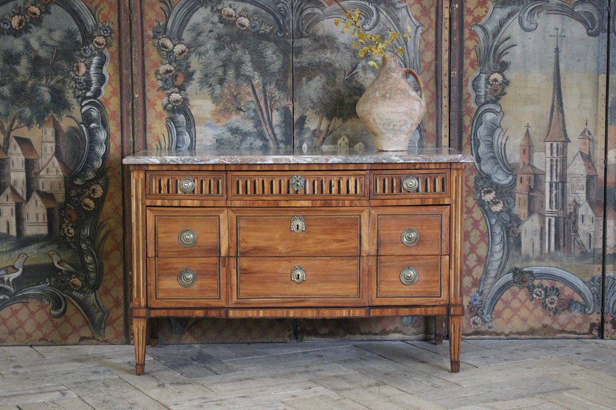 BrownriggUK's tweet photo. Fine 18th Century French Walnut Commode walnut
Click here for more-https://t.co/6fTYXMSHkY
#antiquecommode #walnutcommode #walnutfurniture #antique #furniture #interiordesign #decor https://t.co/z247RO0vU4