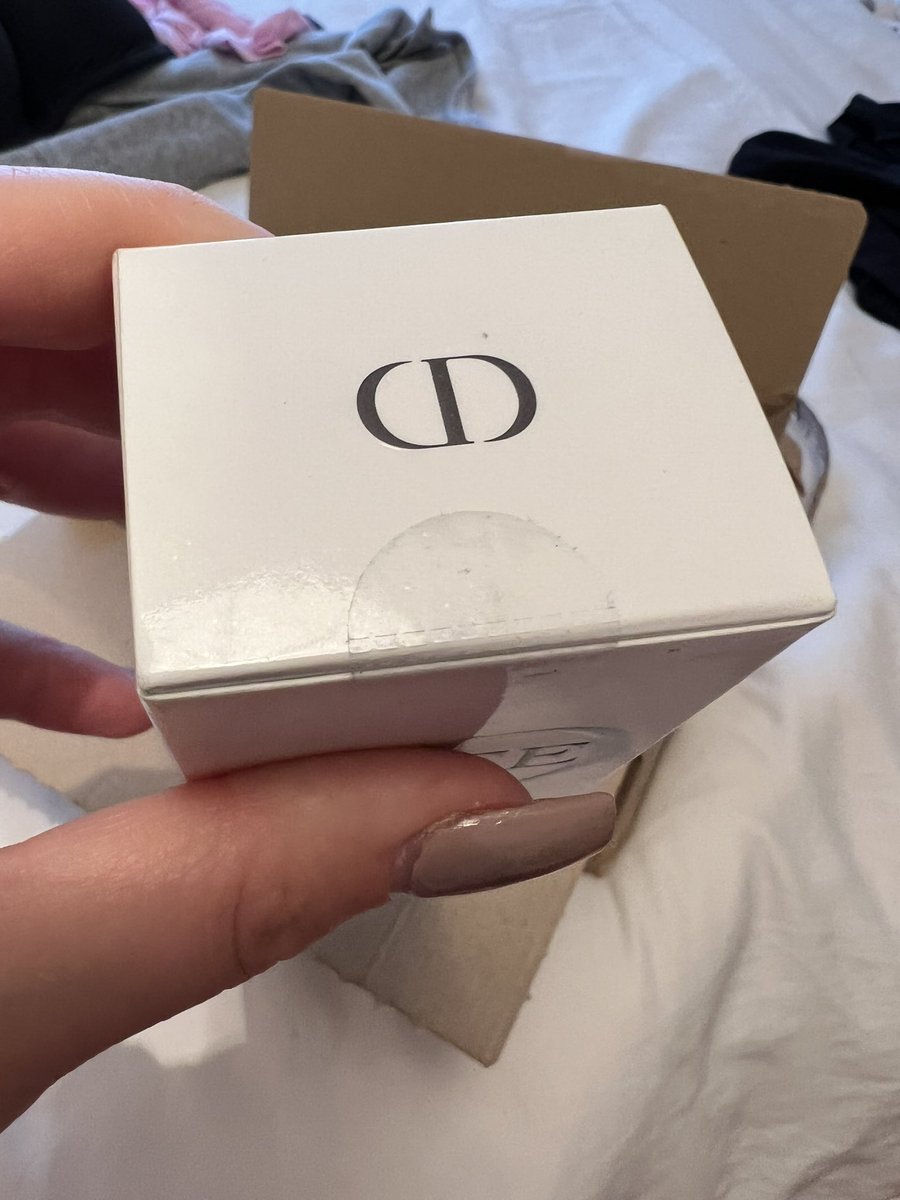 thepoopculture's tweet photo. So disappointed with my @BootsUK order 😢 you would think that you wouldn’t have to run a dettol wipe over your purchases once you have received them. And in these covid times too @BootsHelp https://t.co/nYFOxb463U