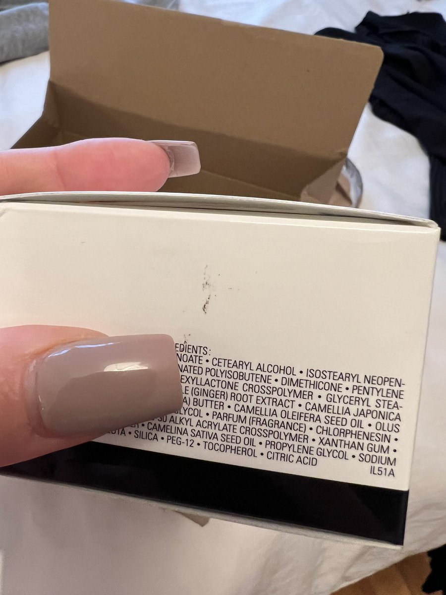 thepoopculture's tweet photo. So disappointed with my @BootsUK order 😢 you would think that you wouldn’t have to run a dettol wipe over your purchases once you have received them. And in these covid times too @BootsHelp https://t.co/nYFOxb463U