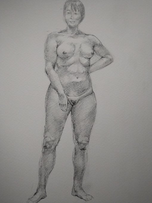 立ちポーズのデッサン チカレタ… 