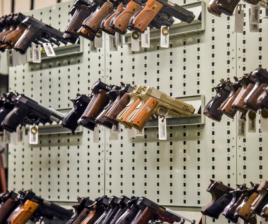 View image on Twitter