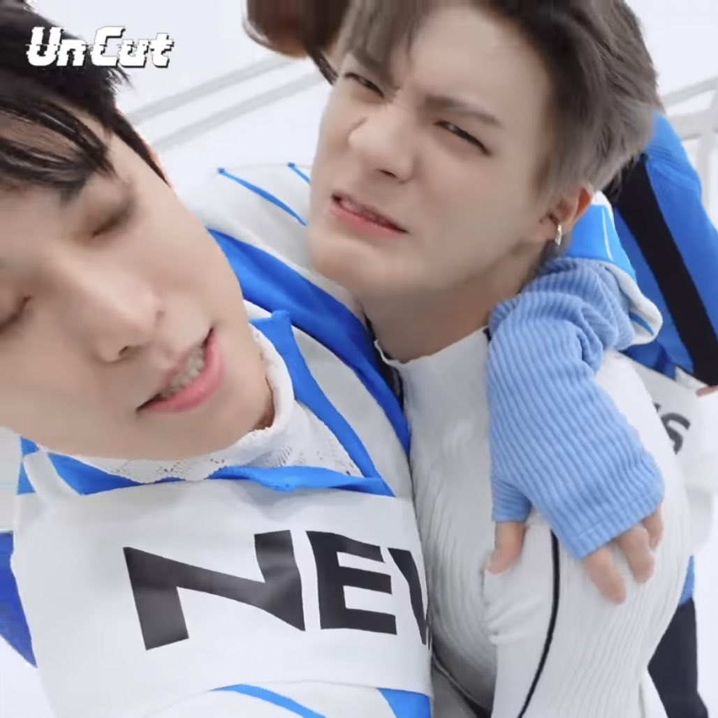 jenbiverse's tweet photo. โดยอง เจโน่ มะไหวแร้ว 555555555555555555555555555555555555555555555555555 https://t.co/ahKJas4B7I