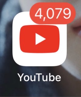 : ใครคือเพื่อนกินข้าวที่ดีที่สุดของมึงวะ 
กู :