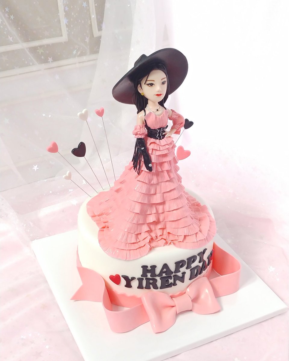 Altair1229's tweet image. #Happy_Yiren_Day 🎀💗