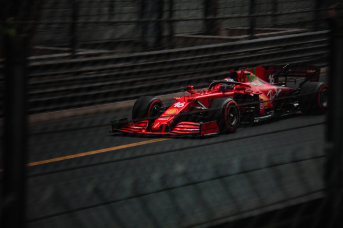 sltcgiu's tweet image. Mettez vos 4 meilleurs photos voiture 2021