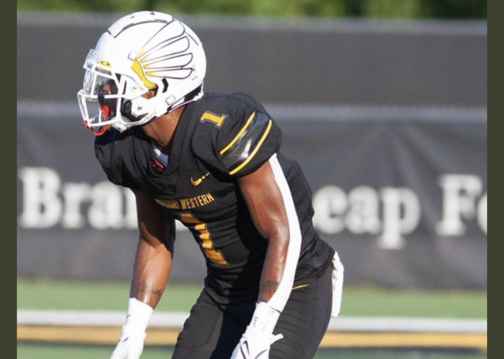 2022 NFL Draft Prospect Interview: Devan Burrell, DB, Missouri Western State University nfldraftdiamonds.com/2021/12/devan-… #NFL #NFLDraftNews