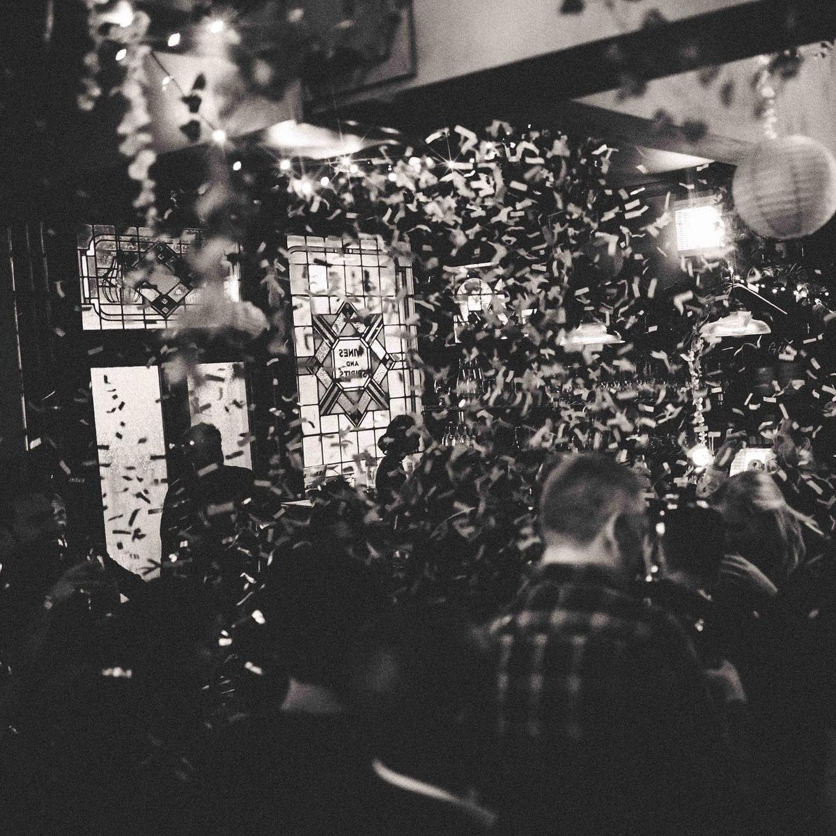 New Year’s Eve! 
✨ Drinks with friends 🍺 
✨ Mexican garden party 🌮
✨ Meal with your other half 🥧
✨ City centre street party 🥂
If you’re making plans for this Friday, we’ve put together a #NYE guide to help you choose your setting. 
bit.ly/NYEGuide2021