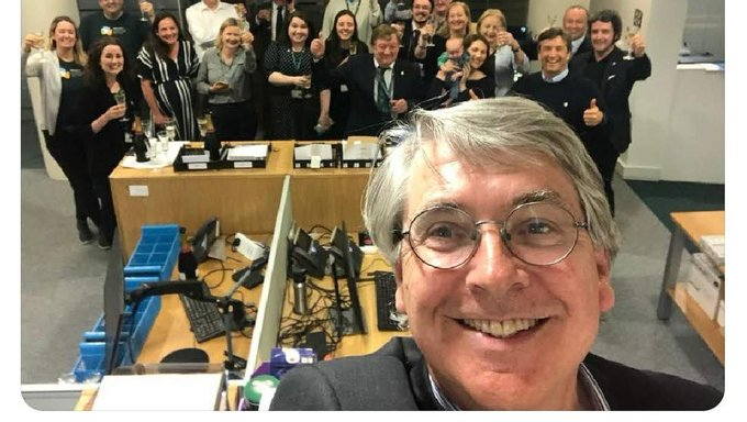 EwanMacKenna's tweet photo. The rules for those who make them. 
And for those who endure them. 

These images were taken weeks apart in 2020. Latter was watching brother die; former put it down to "moment of happiness" in @dfatirl with @NBurgessDFAT who took that selfie since becoming ambassador in France. https://t.co/tuXcwacSKA