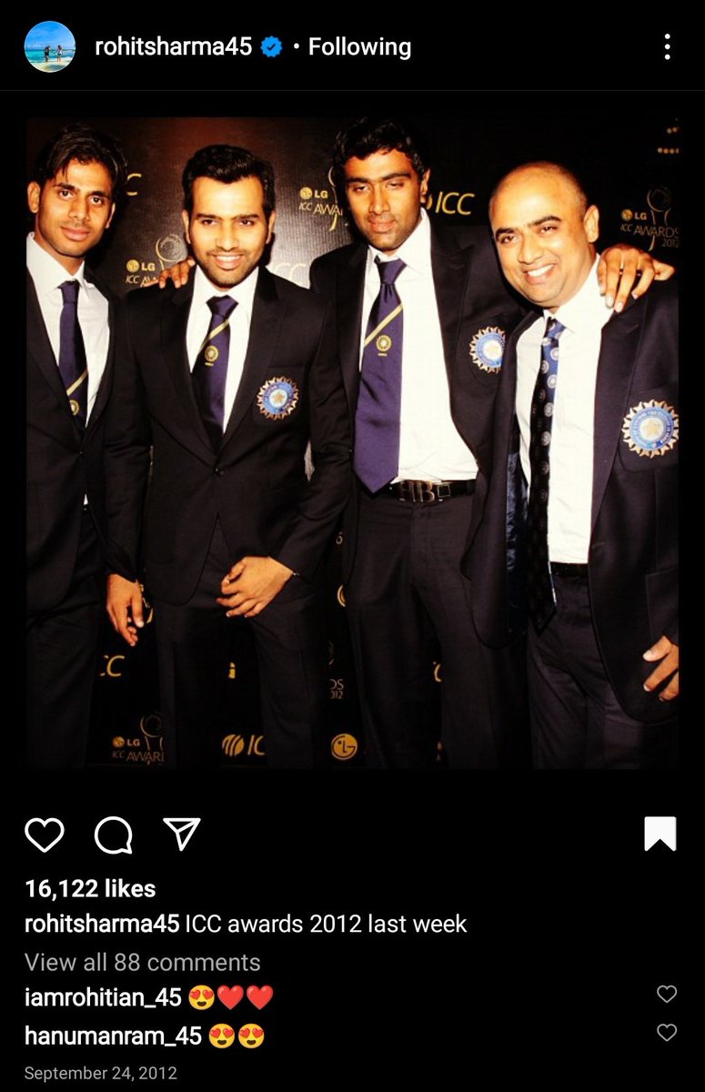 peekaboo_pr's tweet photo. Kohli in 2012 : won his 1st of 9 icc awards 

Rohit in 2012 : clapping for Kohli with tiwari and others in crowd https://t.co/Ndnd2lWTxC