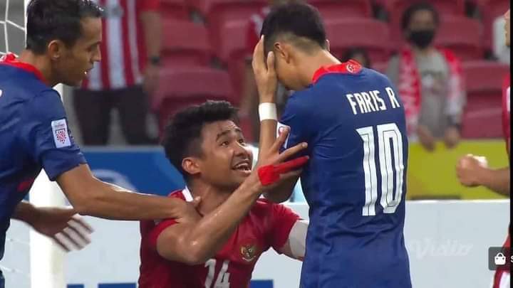 Doa dari seluruh rakyat Indonesia terus bersamamu #TimnasDay untuk menuju Final AFF semoga jadi JUARA. Jangan gentar walaupun melawan gajah, serang &amp; cabik-cabik gajahnya pakai cakar &amp; sayapmu #TimNasGaruda | <a href="/PSSI/">PSSI</a> <a href="/psisfcofficial/">PSIS</a> <a href="/persebayaupdate/">Official Persebaya</a> <a href="/persib/">PERSIB</a> <a href="/SistersInDanger/">Sisters in Danger x Simponi</a>
