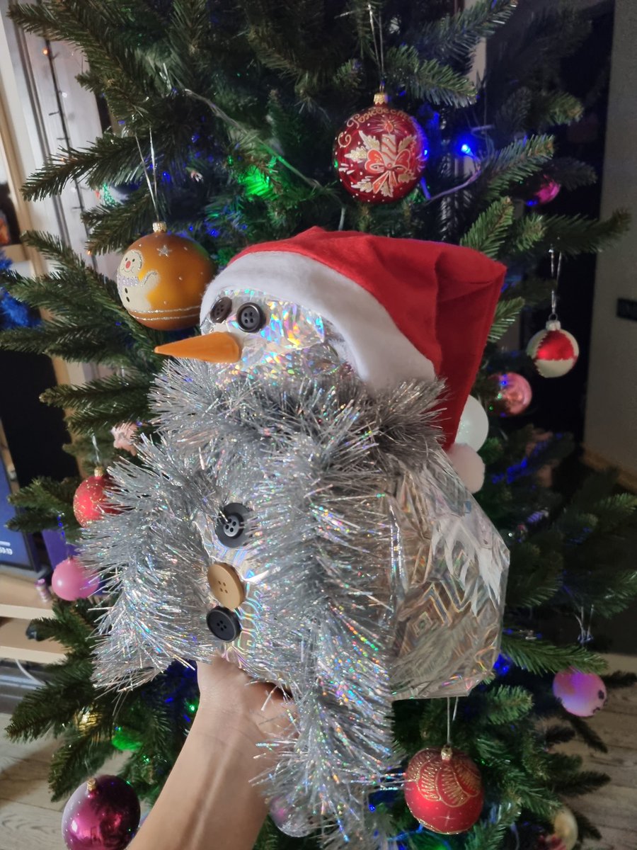 maosha's tweet photo. Врят ли я когда-либо смогу упаковать подарок лучше... https://t.co/5W4FyB2WaO