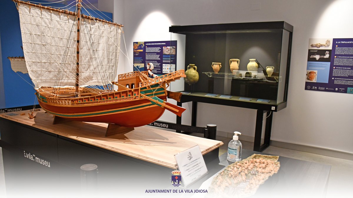 AjtVilaJoiosa's tweet photo. 🏺⛵️ #PatrimonioHistórico
@vilamuseu refuerza su exposición sobre el pecio Bou Ferrer con un modelo y un audiovisual con la recreación virtual de la nave y su naufragio
➡ https://t.co/olUClklrK6 https://t.co/qdg0D5j0oL