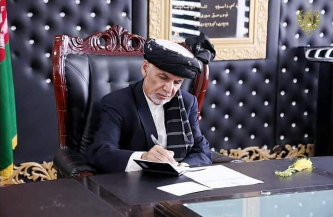 SamiArm32714718's tweet photo. بابا جان ته زړونه https://t.co/4QWSrd6wW9