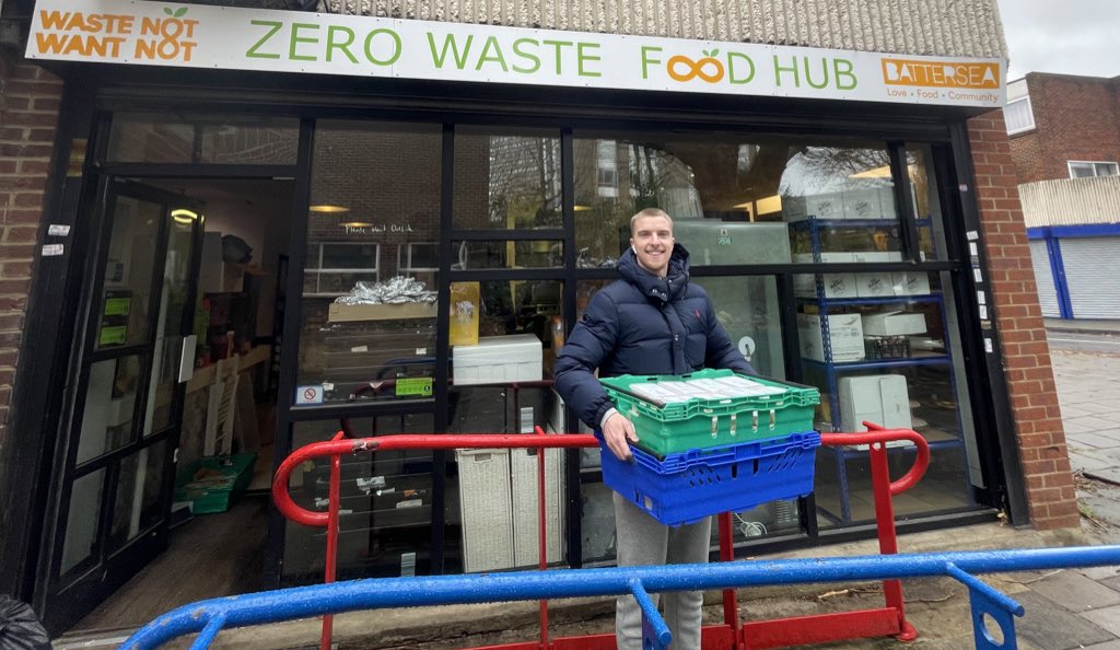 WasteNotProject's tweet photo. So far we cooked 680 meals this December for children on free school meals #WinterUnlocked #HAF2021 @wandbc and @educationgovuk partnered with two organisations that provided activities and with all the people of battersea’s support 250 Christmas meals.. https://t.co/0jG0U7idNz