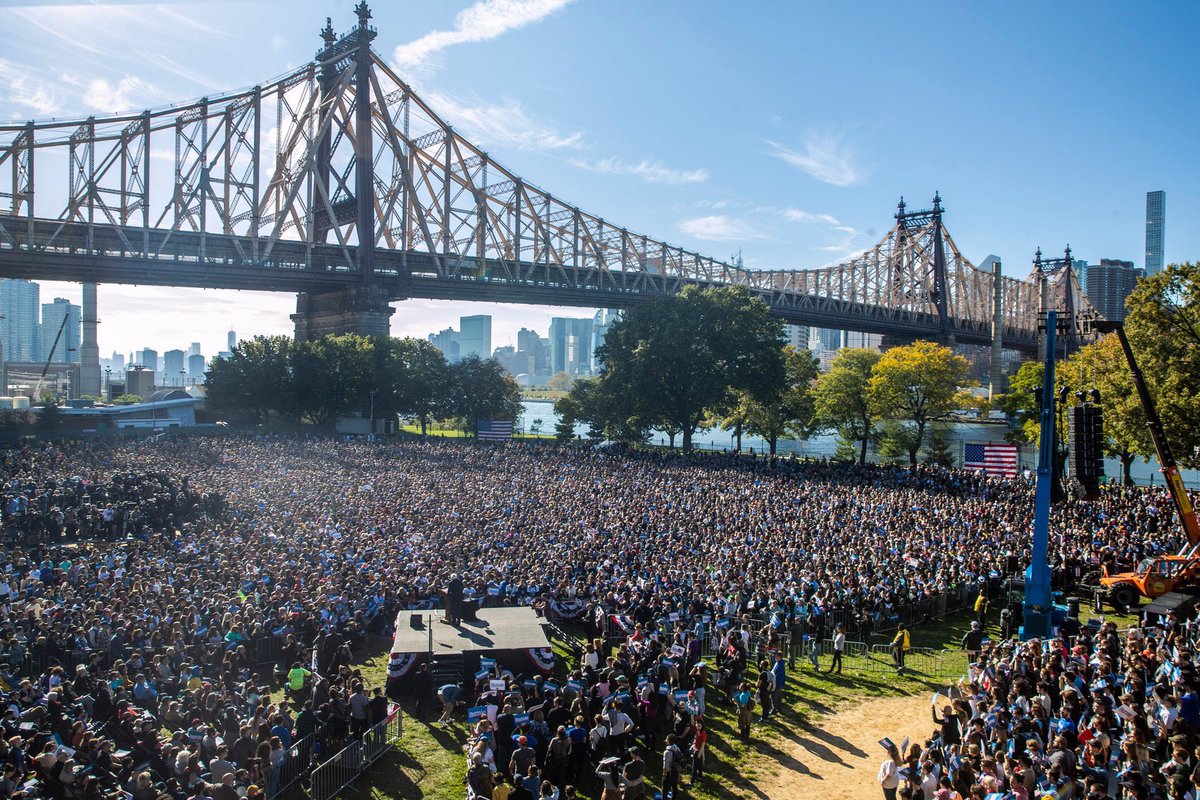312shelly3's tweet photo. @SusanSarandon #Bernie2024 This time we won’t let the #DNC steal the nomination from #Bernie and us again!!! #BernieFightsForUs♥️ https://t.co/Oo0fHrg2tz