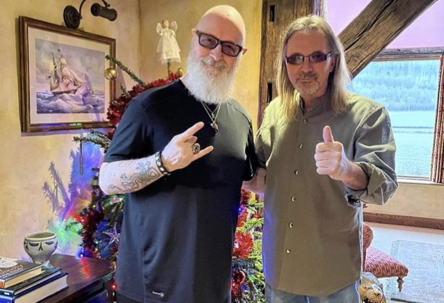 24 Hour Rock News tweet media