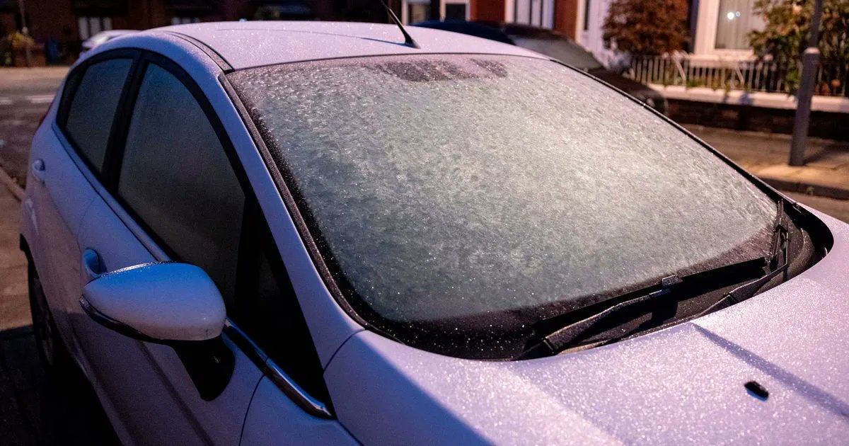 MooreMotoring's tweet photo. Drivers warned of £40 fine for using their engine to defrost car windscreens
https://t.co/1d5JLqrXm4
#motoring #motoringlaw #motoringoffence #nottingham #drivinglicence https://t.co/Y5FYu1hGDO