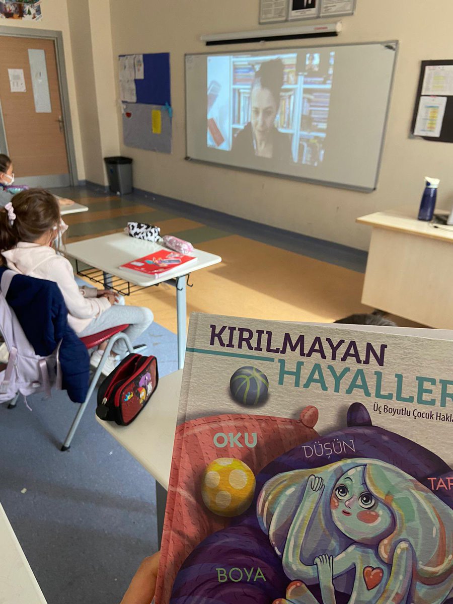 duygu084's tweet photo. Online Yazar Buluşmaları kapsamında  4. sınıf öğrencilerimiz “Kırılmayan Hayaller” kitabının yazarı Nilay Yılmaz ile bir araya geldiler.❤️💙

@ErkenCocukluk 
@gekiner 
@arzutunc1 
@timtus
@BAHCESEHIRADANA https://t.co/FxBYckuLyt