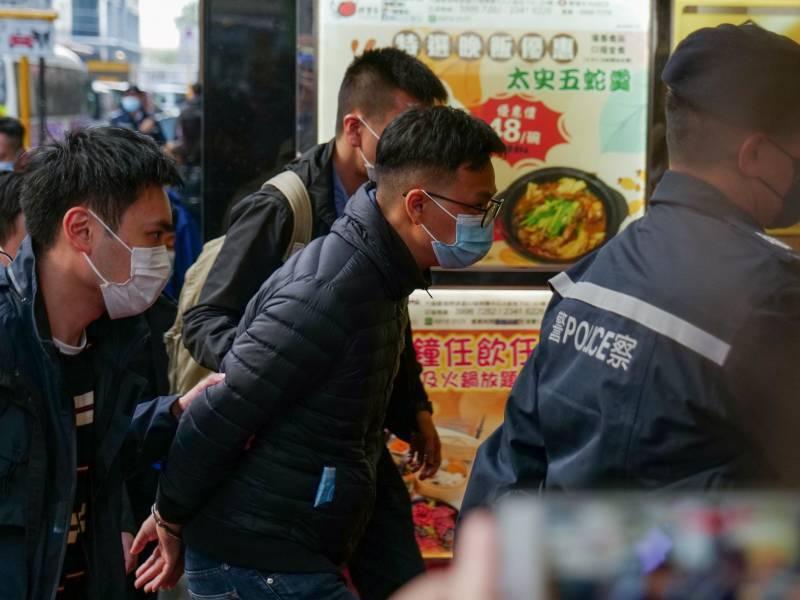 Le Nouvel Obs tweet media