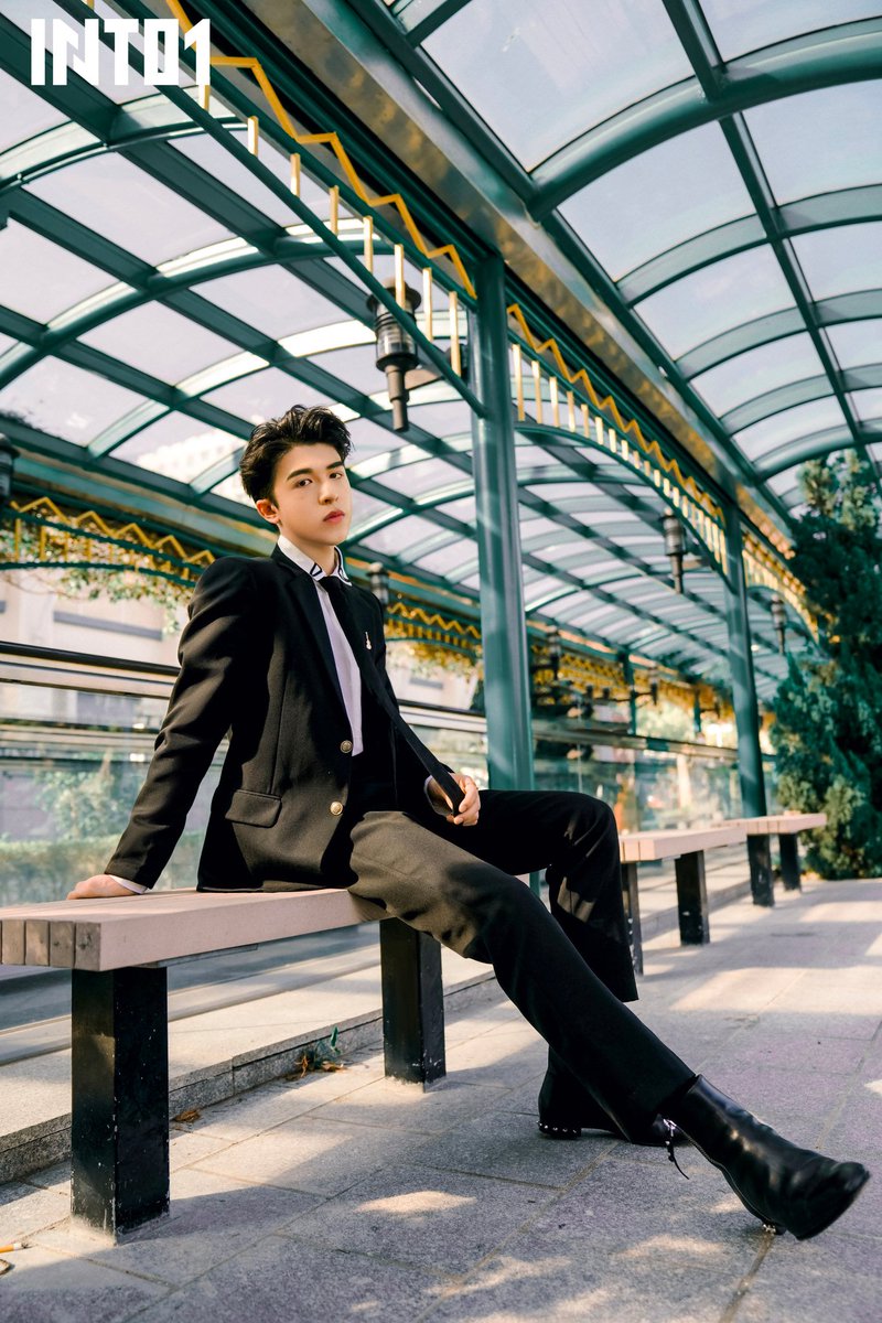 EFM_STATION's tweet photo. ขออนุญาตสรุปและอัพเดตผลงาน #แพทริค นะคะ

(1)
ชื่อ: แพทริค ณัฐวรรธ์ ฟิงค์เลอร์ 🐰
ชื่อจีน : 尹浩宇 (หยิ่นฮ่าวอวี่), 派派 (พ่ายพ่าย)
อายุ 18 ปี
ปัจจุบันเป็นสมาชิ���ของวง INTO1 🌐
ความสามารถพิเศษ : ร้องเพลง,เต้น,แร็ป ,แต่งเพลง,บีตบ็อกซ์ ,แสดงละคร  

#EFMFandomxHNYPatrick
#INTO1Patrick https://t.co/kaGWuf0sLY