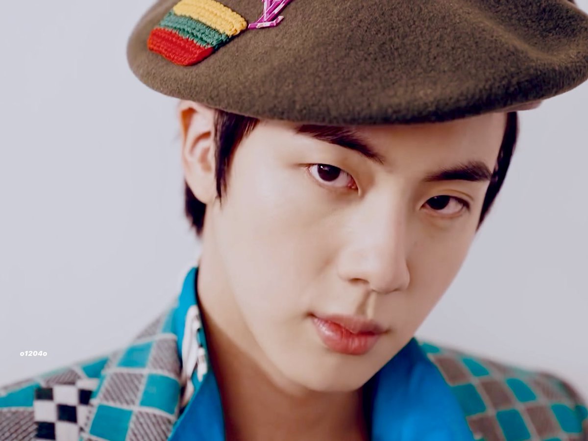 o1204o's tweet photo. #JIN #석진 #방탄소년단진 #BTSJIN @BTS_twt https://t.co/sPpHxCo6gw