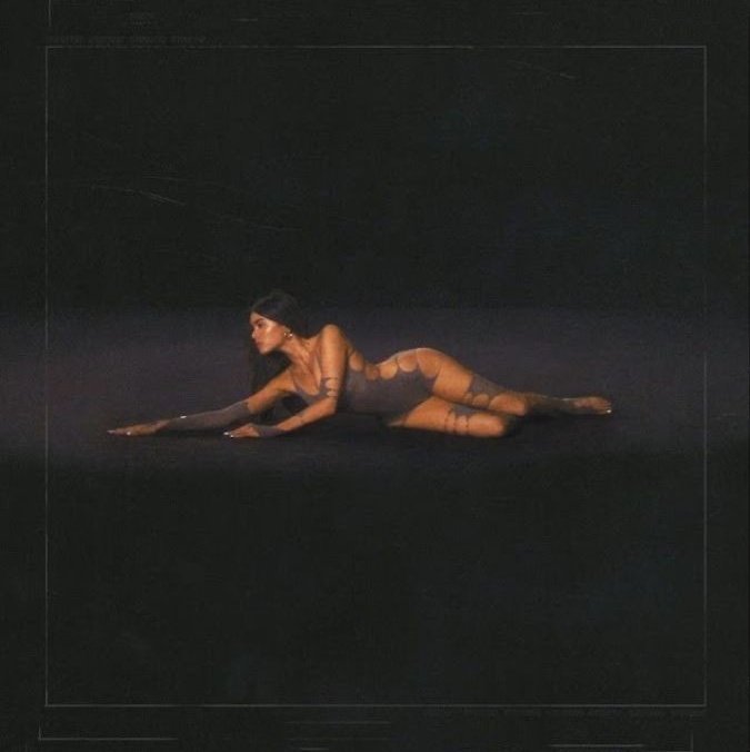 statsmb's tweet photo. .@madisonbeer's “Life Support” ranks as the 10th most streamed female album of 2021.

—Also, it's the 3td most streamed female debut of the year https://t.co/bve6xHY9Wp
