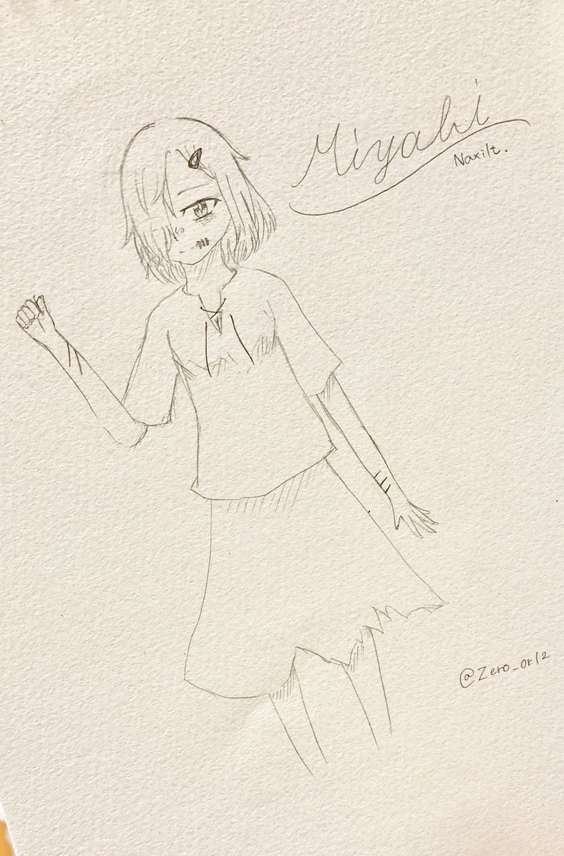 Zero_or12's tweet photo. 練習中…✍
本家様はハイライトが入ってて綺麗な色なのに、どこか寂しさを感じる目なんですよ！その感じが全く出せない！
��とずっと言ってるけど手が描けん。 https://t.co/kRqGxRcxbr